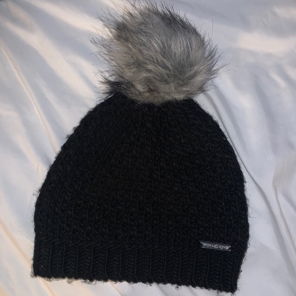 Black Michael Kors Beanie - Picture 1 of 1